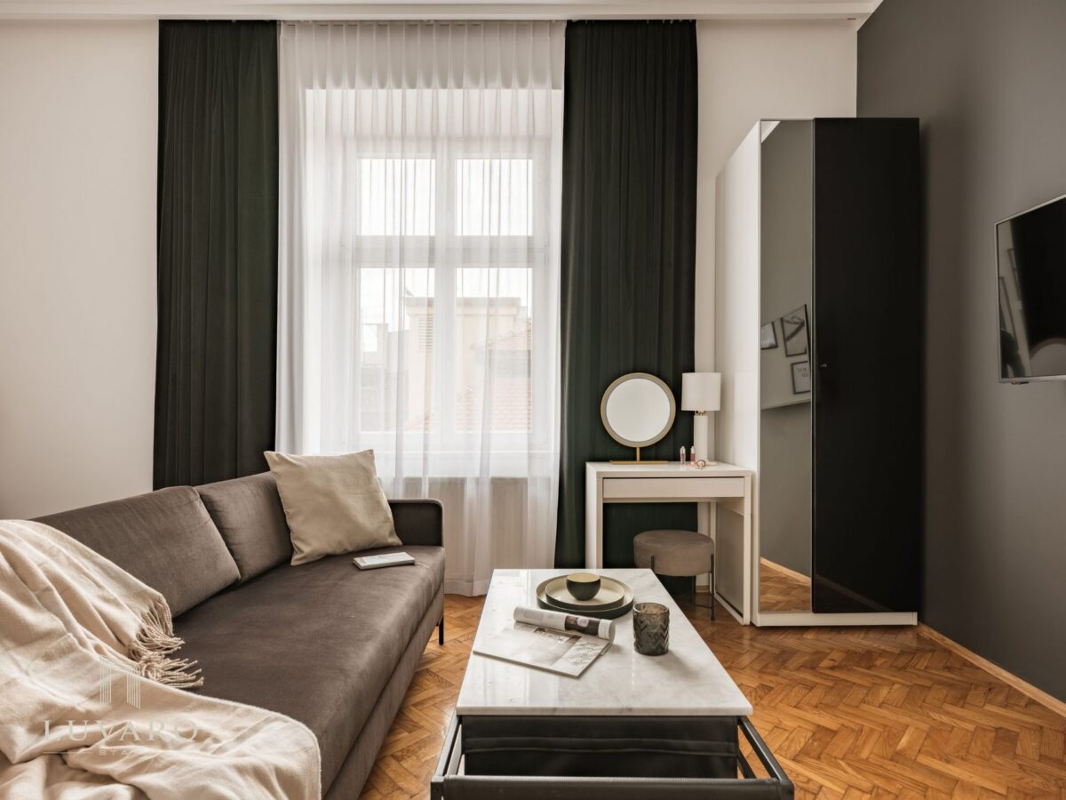 Apartament 7 - Deluxe Studio